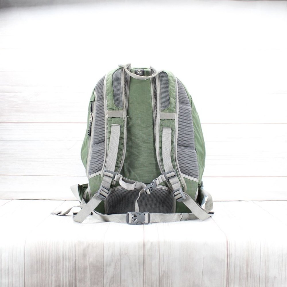 LL Bean Unisex Adult Hunter Green 42L Capacity Hiking College School Backpack - Picture 8 of 10